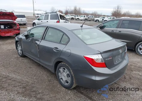 2012 Honda Civic Hybrid from USA, damaged, VIN JHMFB4F28CS009153